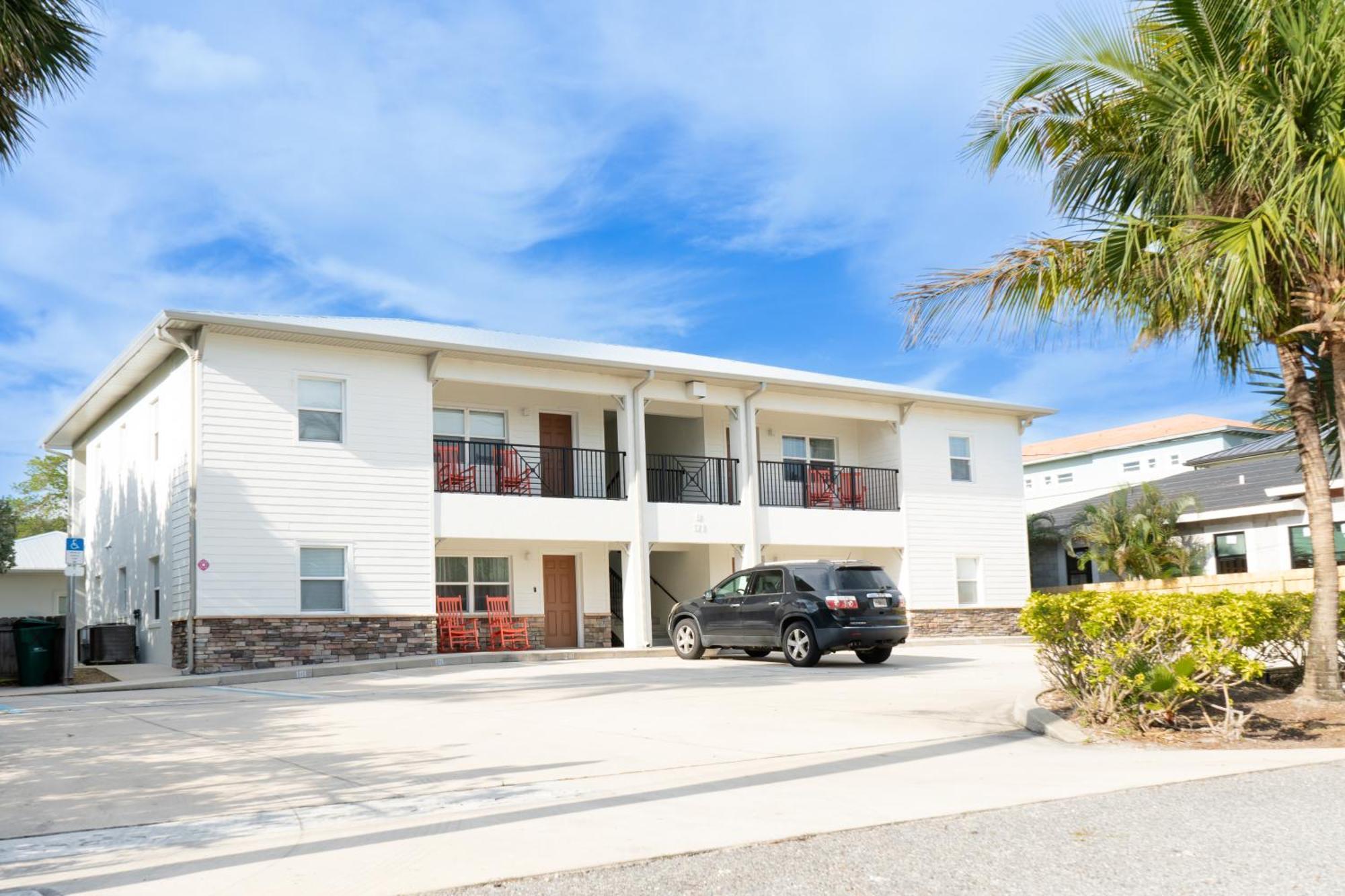 Sole Suite #1-2 Min To Beach-Patio & Courtyard Cocoa Beach Exteriér fotografie